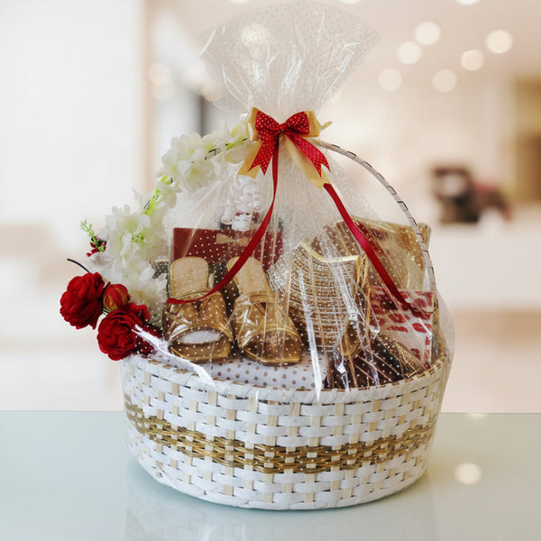Golden Elegance Bridal Hamper